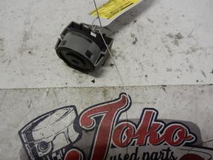 Used Ignition switch Ford Focus 2 1.6 16V Price on request offered by Autodemontage Joko B.V.