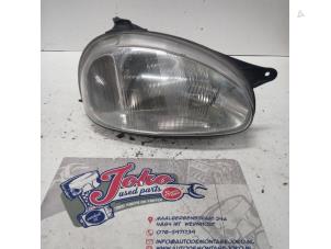 Used Headlight, right Opel Corsa B (73/78/79) 1.5TD Swing,Joy,Sport,GLS Price on request offered by Autodemontage Joko B.V.