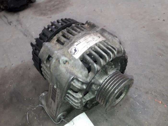 Begagnade Dynamo Peugeot 106 I 1.4 XRD, XND Pris på förfrågan erbjuds av Autodemontage Joko B.V.