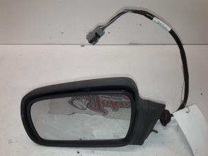Used Wing mirror, left Chrysler Voyager/Grand Voyager 2.5 i S,SE Price on request offered by Autodemontage Joko B.V.