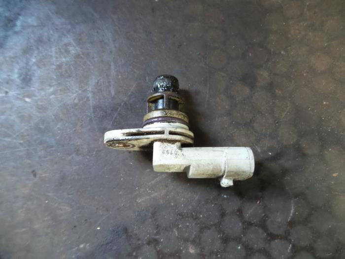 Gebrauchte Nockenwelle Sensor Fiat Fiorino (225) 1.3 JTD 16V Multijet Preis auf Anfrage angeboten von Autodemontage Joko B.V.