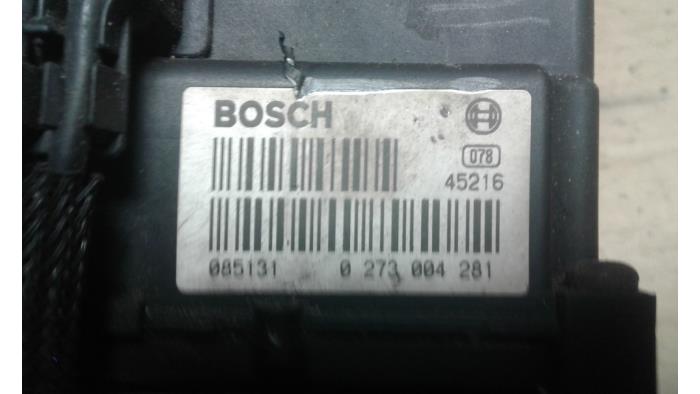 Begagnade ABS-pump Volkswagen Passat Pris på förfrågan erbjuds av Autodemontage Joko B.V.