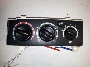 Usados Panel de control de calefacción Renault Megane Classic (LA) 1.4i RL,RN Precio de solicitud ofrecido por Autodemontage Joko B.V.