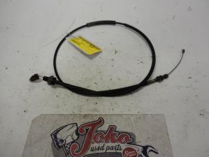 Used Throttle cable Toyota Yaris (P1) 1.3 16V VVT-i Price on request offered by Autodemontage Joko B.V.