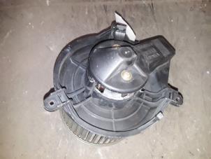 Used Heating and ventilation fan motor Citroen Xsara (N1) 1.6i Price on request offered by Autodemontage Joko B.V.