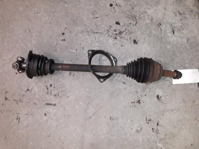 Front drive shaft, left from a Renault Megane Scénic (JA) 2.0 RT 1997
