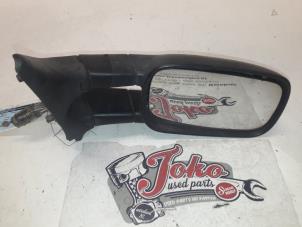 Used Wing mirror, right Volkswagen Caddy II (9K9A) 1.9 SDI Price on request offered by Autodemontage Joko B.V.