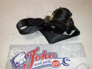 Used Rear seatbelt, right Peugeot 306 (7A/C/S) 1.4 Price on request offered by Autodemontage Joko B.V.