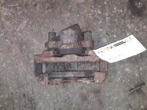 Used Front brake calliper, right Ford Ka I 1.3i Price on request offered by Autodemontage Joko B.V.