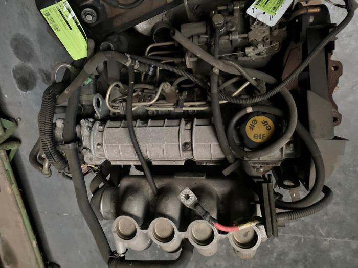 Engine Renault Megane F8Q Autodemontage Joko B V Engine Renault Megane F8Q Autodemontage Joko B V