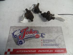 Used Steering knuckle ball joint Volkswagen Passat Variant (35I) 1.8 i CL,GL,GT Price on request offered by Autodemontage Joko B.V.