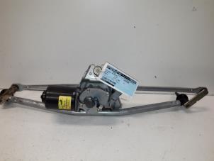 Used Wiper mechanism Renault Kangoo (KC) 1.9 D 65 Price on request offered by Autodemontage Joko B.V.