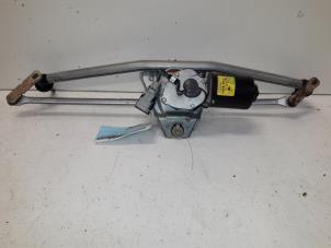 Used Wiper mechanism Renault Kangoo (KC) 1.9 D 65 Price on request offered by Autodemontage Joko B.V.