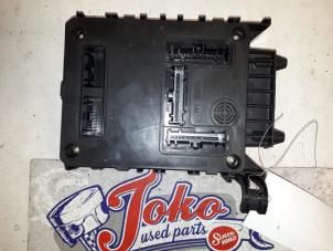 Gebrauchte Sicherungskasten Ford Fiesta 4 1.8 Di Van Preis auf Anfrage angeboten von Autodemontage Joko B.V.
