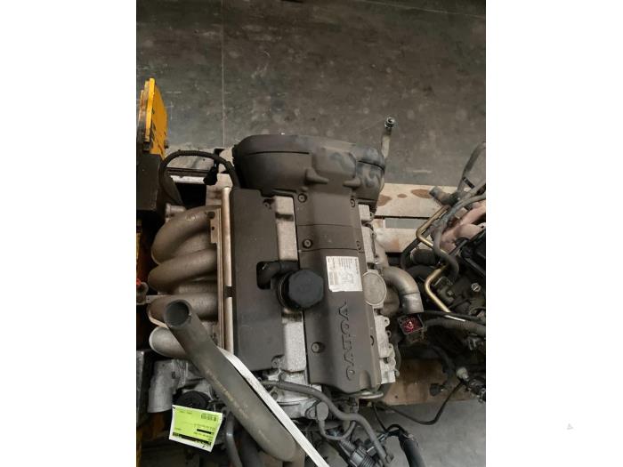 Used Engine Volvo V40 (VW) 1.6 16V Price on request offered by Autodemontage Joko B.V.
