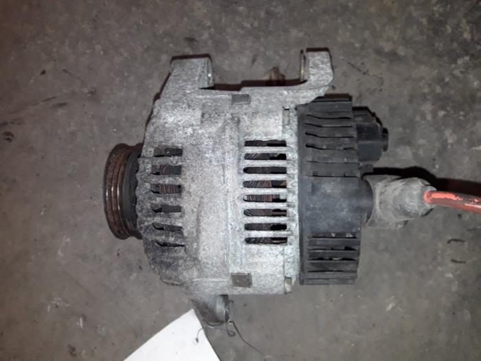 Used Dynamo Renault Megane (BA) 1.4i RL,RN Price on request offered by Autodemontage Joko B.V.