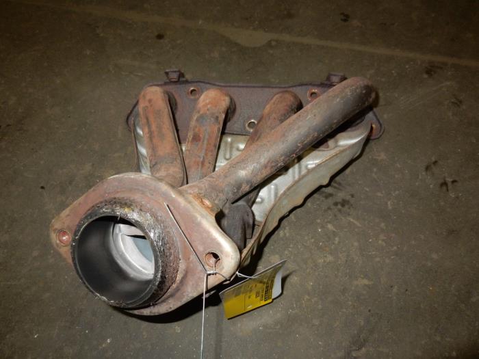 Gebrauchte Abgaskrümmer Toyota Celica (ZZT230/231) 1.8i 16V Preis auf Anfrage angeboten von Autodemontage Joko B.V.