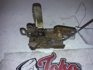 Used Tailgate lock mechanism Ford Transit 2.5 Di 80-120 Price on request offered by Autodemontage Joko B.V.
