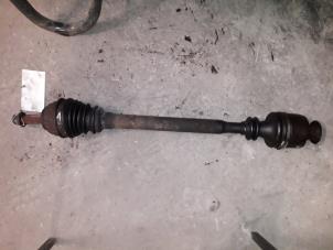 Used Front drive shaft, right Renault Megane (BA/SA) 1.9D RN,RT Price on request offered by Autodemontage Joko B.V.