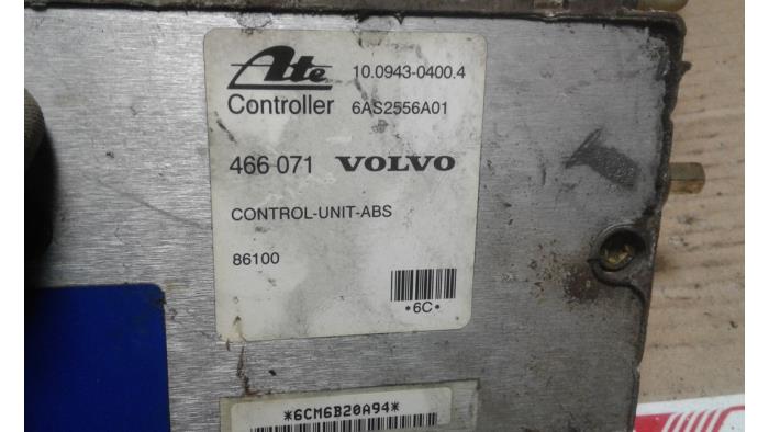 Używane Pompa ABS Volvo 4-Serie Cena na żądanie oferowane przez Autodemontage Joko B.V.