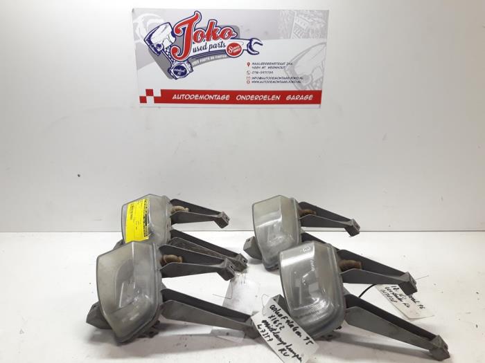 Używane Halogen prawy Opel Astra F Caravan (51/52) 1.8i 16V Cena na żądanie oferowane przez Autodemontage Joko B.V.