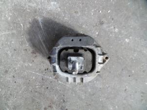 Used Engine mount BMW 3 serie (E90) 320d 16V Price on request offered by Autodemontage Joko B.V.