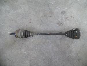 Used Drive shaft, rear right BMW 3 serie (E90) 320d 16V Price on request offered by Autodemontage Joko B.V.