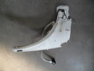Used Front windscreen washer reservoir BMW 3 serie (E90) 320d 16V Price on request offered by Autodemontage Joko B.V.