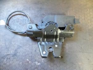 Used Tailgate lock mechanism BMW 3 serie (E90) 320d 16V Price on request offered by Autodemontage Joko B.V.