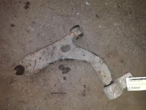 Used Front lower wishbone, left Ford Fusion 1.6 16V Price on request offered by Autodemontage Joko B.V.