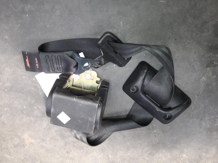 Peugeot 206 Ceinture de sécurité avant, 40,00