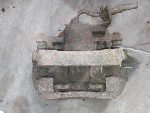Used Front brake calliper, right Volkswagen Transporter T4 2.4 D Price on request offered by Autodemontage Joko B.V.