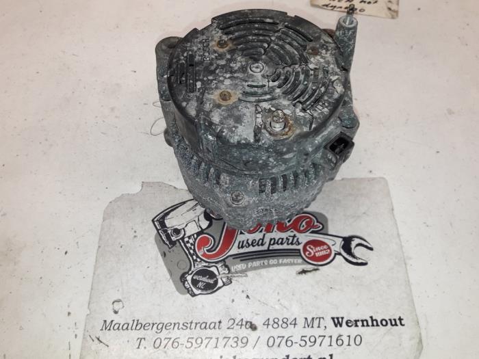 Begagnade Dynamo Volkswagen Caddy II (9K9A) 1.9 SDI Pris på förfrågan erbjuds av Autodemontage Joko B.V.