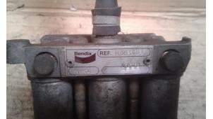 ABS Pumpe van een Citroën XM (Y4) 2.0 Turbo 1999