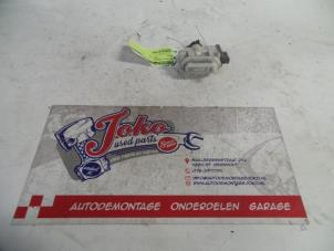 Used Electric central locking vacuum pump Volkswagen Passat Price on request offered by Autodemontage Joko B.V.