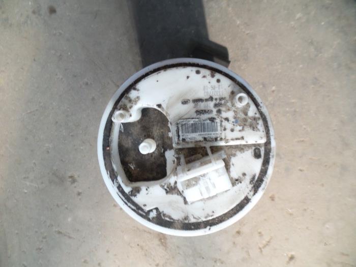 Usagé Pompe carburant électrique Opel Corsa D 1.0 Prix sur demande proposé par Autodemontage Joko B.V.
