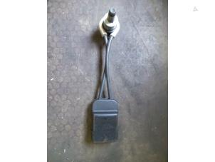 Used Front seatbelt buckle, left Opel Corsa D 1.0 Price on request offered by Autodemontage Joko B.V.