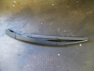 Used Rear wiper arm Opel Corsa D 1.0 Price on request offered by Autodemontage Joko B.V.