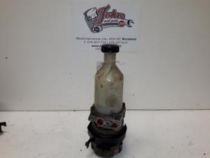 Used Power steering pump Renault Express/Rapid/Extra 1.9 D Price on request offered by Autodemontage Joko B.V.
