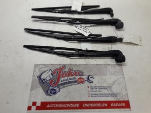 Used Rear wiper arm Volkswagen Passat Variant (35I) 1.8 i CL,GL,GT Price on request offered by Autodemontage Joko B.V.