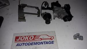 Used Set of cylinder locks (complete) BMW 5-Serie Price on request offered by Autodemontage Joko B.V.