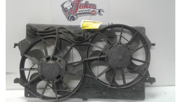 Cooling fans from a Ford Focus 1 1.6 16V 1998