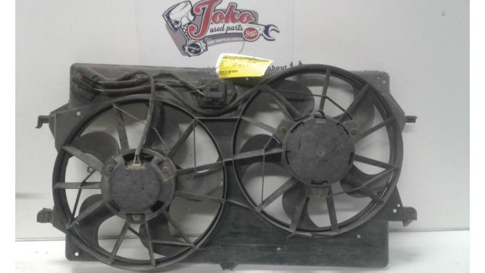 Cooling fans from a Ford Focus 1 1.6 16V 1998