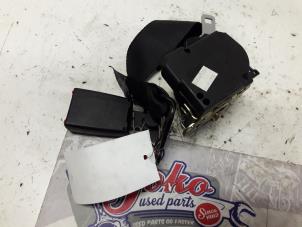 Used Rear seatbelt, centre Ford Focus 1 Wagon Price on request offered by Autodemontage Joko B.V.