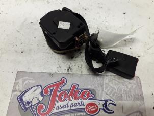 Used Rear seatbelt, centre Ford Focus 1 Wagon 1.4 16V Price on request offered by Autodemontage Joko B.V.