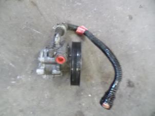 Used Power steering pump Ford Fiesta 5 (JD/JH) 1.4 TDCi Price on request offered by Autodemontage Joko B.V.
