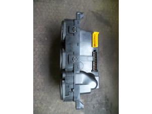 Used Heater control panel Opel Vectra B Caravan (31) 1.6 16V Price on request offered by Autodemontage Joko B.V.