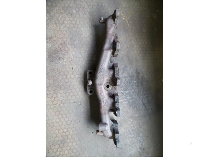 Używane Kolektor wydechowy Opel Corsa C (F08/68) 1.3 CDTi 16V Cena na żądanie oferowane przez Autodemontage Joko B.V.