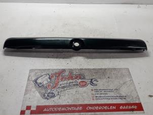 Used Tailgate handle Opel Astra G Caravan (F35) 2.0 Di 16V Price on request offered by Autodemontage Joko B.V.