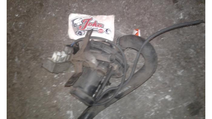 Used Pull air pump Volvo S40 (VS) 1.8 16V Price on request offered by Autodemontage Joko B.V.